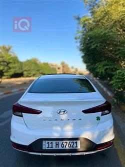 هیوندای ئەلەنترا